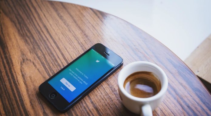 how-to-use-twitter-to-build-consumer-trust