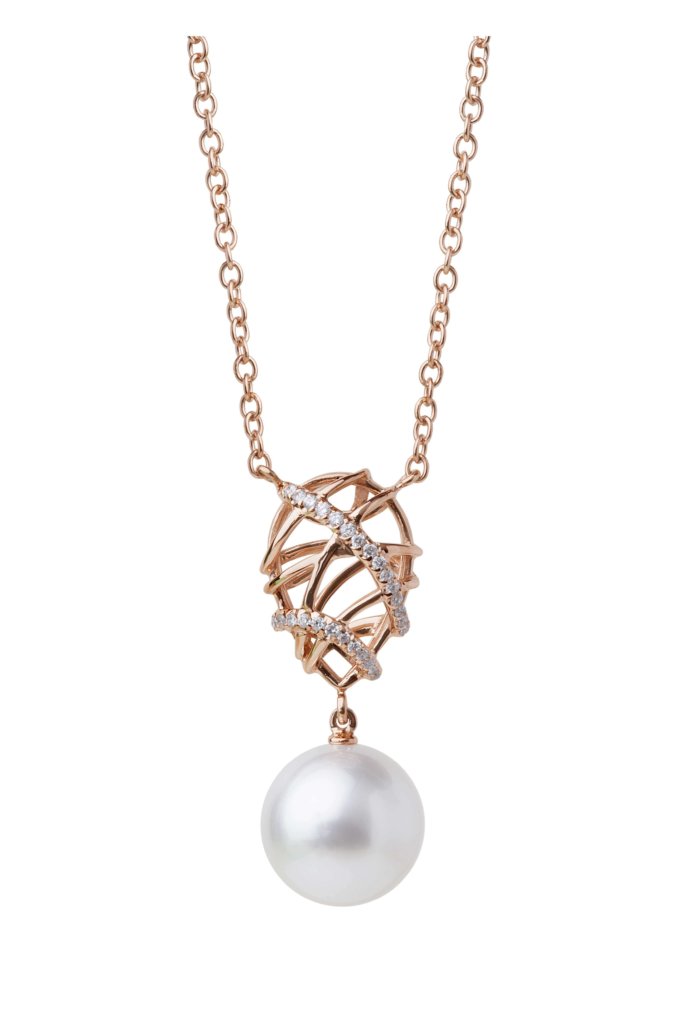 features-utopia-the-timeless-legacy-of-pearls