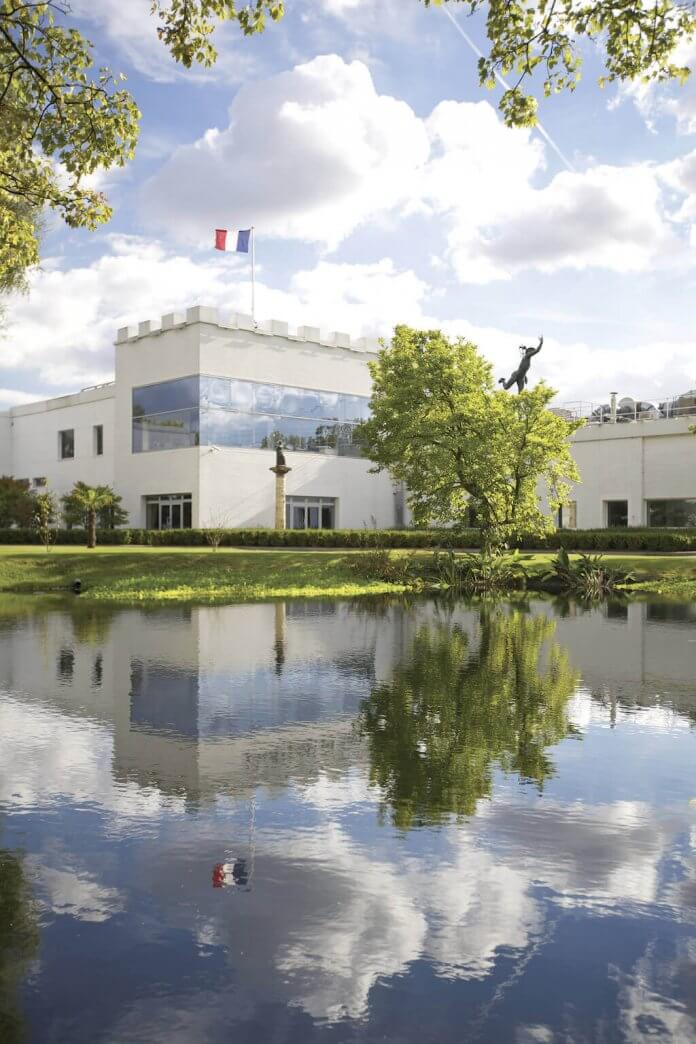 FEATURES PAUL The Global Bakery, an Interview with Maxime Holder