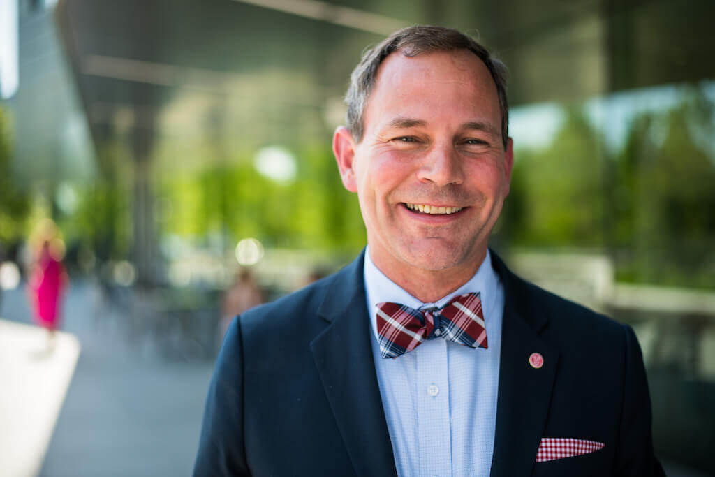 education-smith-family-business-initiative-at-cornell-leveraging-the-power-of-family-networks-in-education