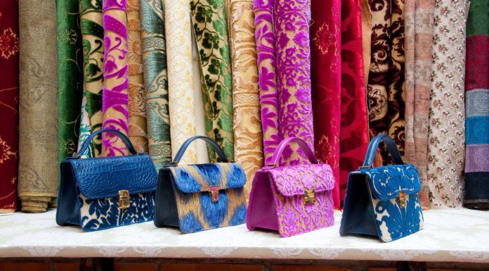 Tessitura Luigi Bevilacqua: Traditional Fabric Weaving in the Heart of Venice since 1875