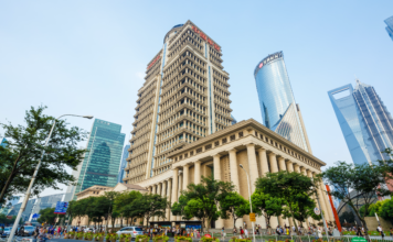The World’s Ten Largest Insurance Companies