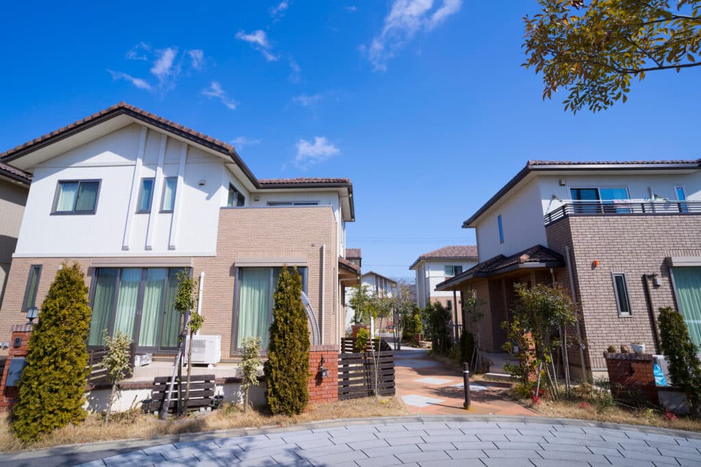 Homes in Japan. Image via Shutterstock