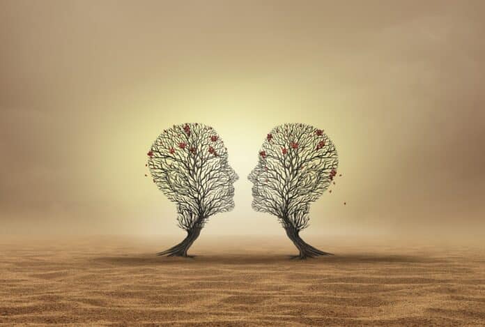 Relationship,Decline,As,A,Symbol,For,Partner,Disconnection,As,Withdrawal Distanced emotions