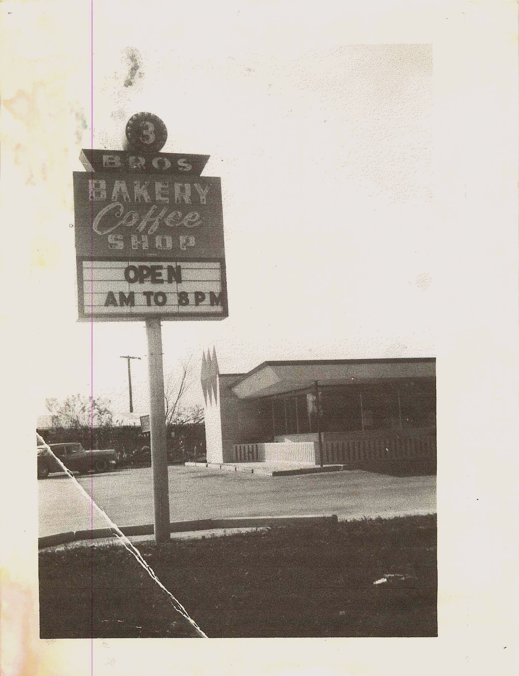 The King and Queen of Disasters: Three Brothers Bakery